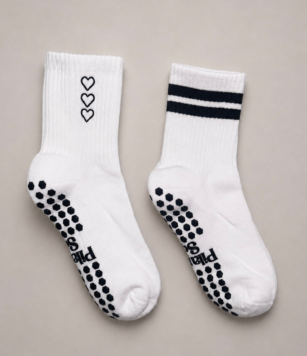 2 for €22 - Black & White Collection